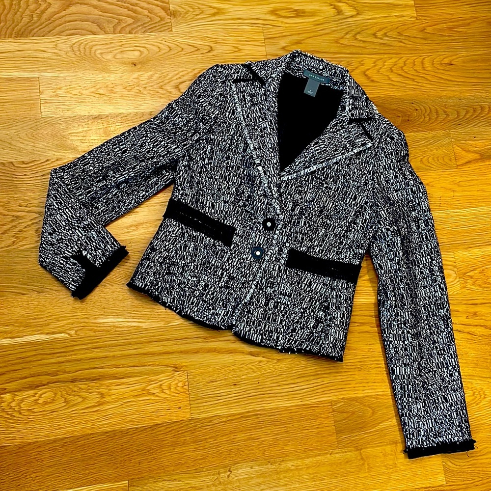Ann Taylor Navy and White Tweed Jacket EUC Size 0